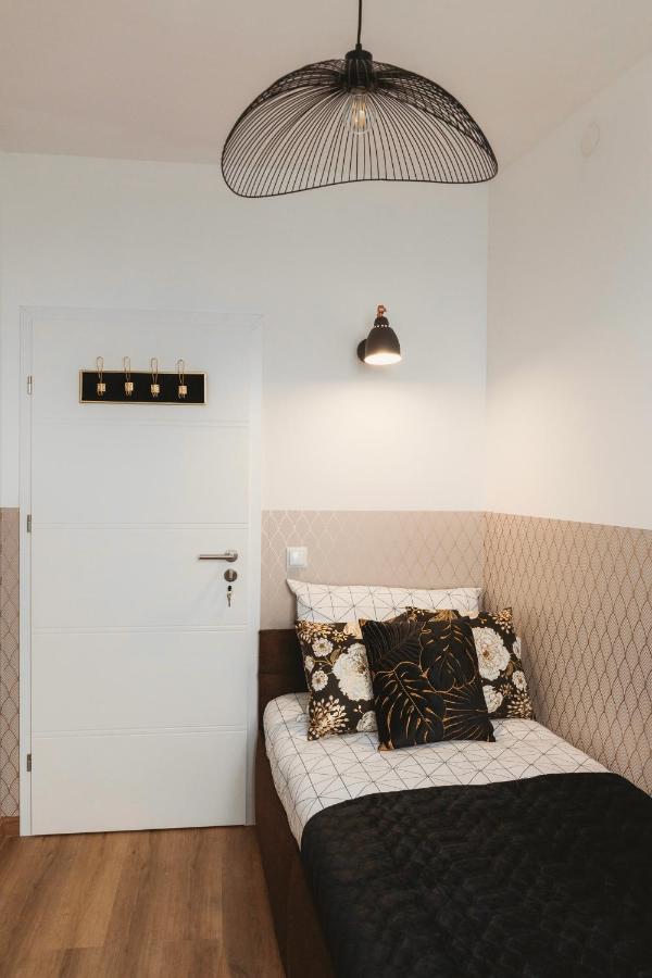 Clicktheflat Gdanski Center Prestige Apart Rooms Varsó Szoba fotó
